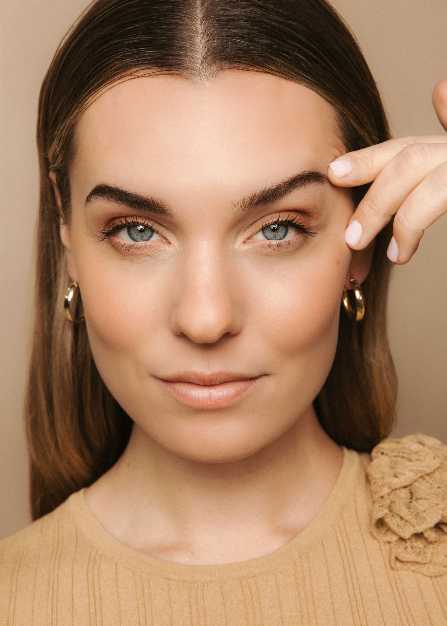 eyebrow
